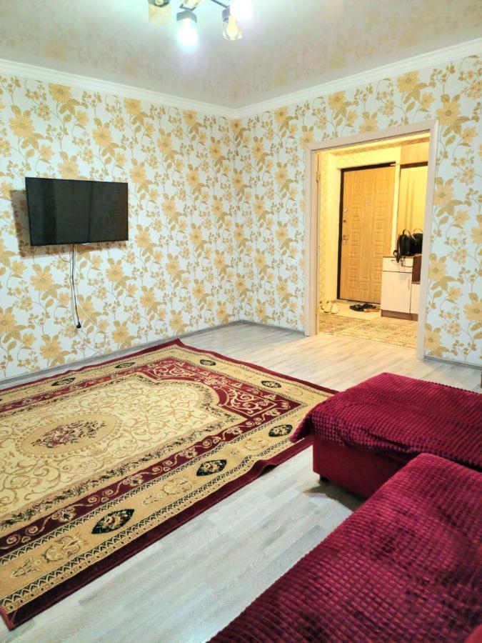 Квартира 74 Астана Екстериор снимка