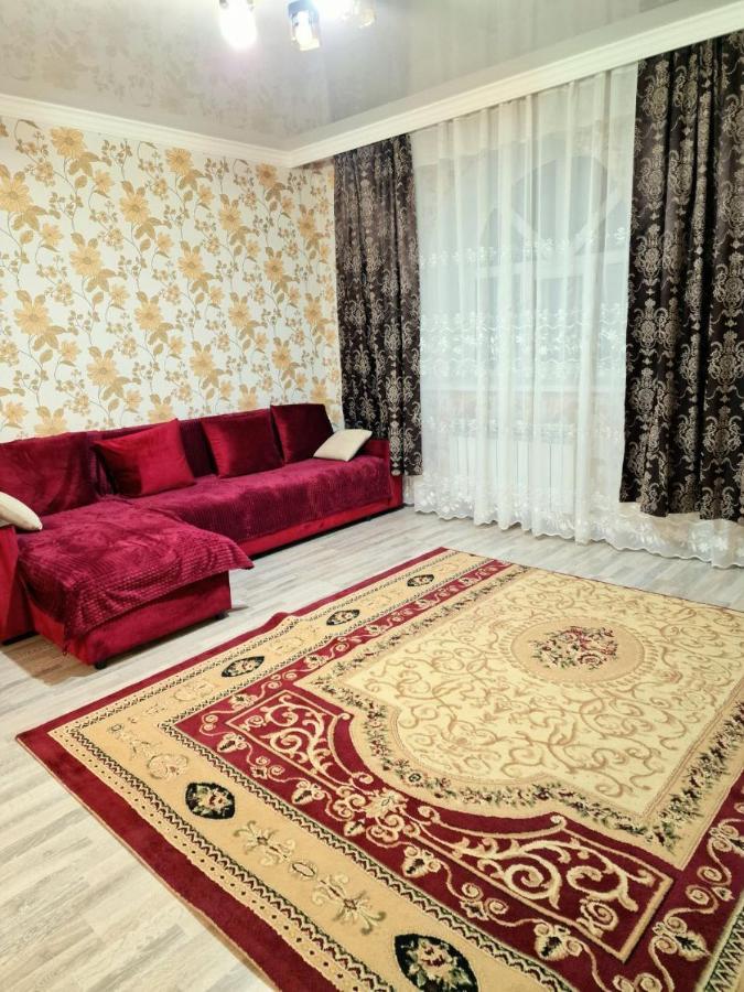 Квартира 74 Астана Екстериор снимка